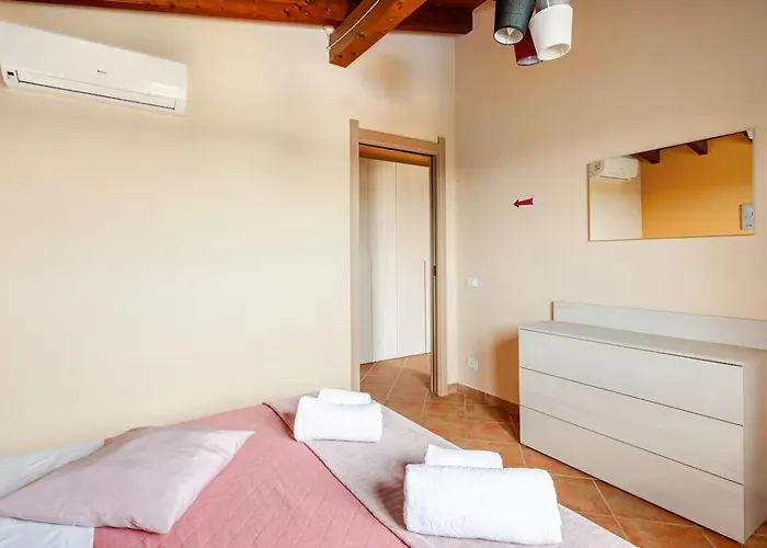 Alojamento de Acomodação e Pequeno-almoço Adry 4*