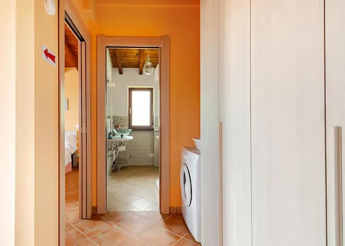 Alojamento de Acomodação e Pequeno-almoço Adry 4*