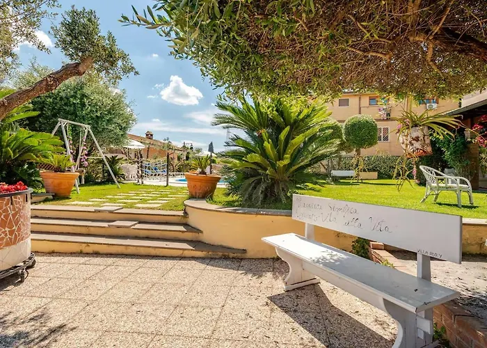 Adry Alojamento de Acomodação e Pequeno-almoço 4*